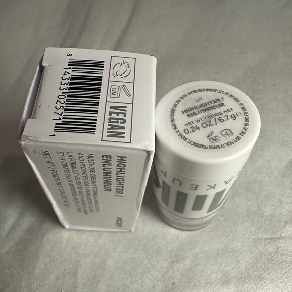 MILK MAKEUP Dewy Cream Highlighter Stick Color: Lit - champagne pearl - Picture 4 of 4